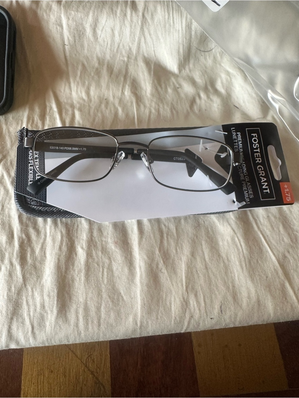 Foster Grant CT0823 Manning Gun +1.75 Reading Glasses